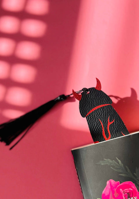 Lucifer Cockmark | Bookmark