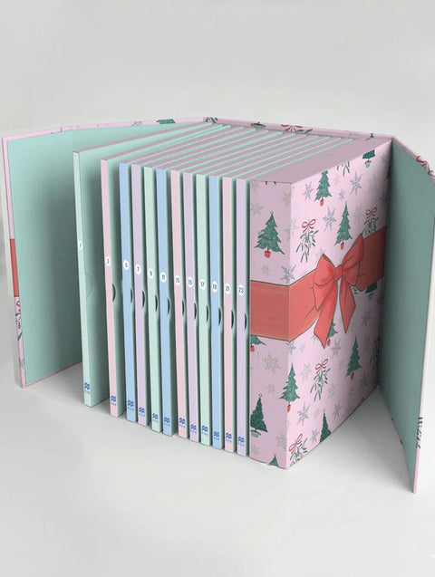 Kissed by Christmas | Advent Calendar